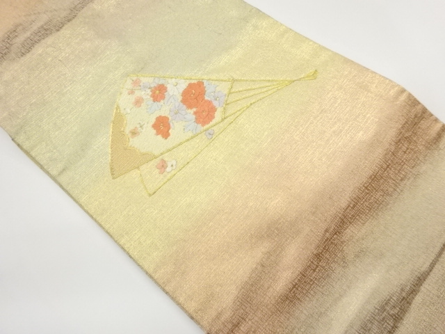 JAPANESE KIMONO / GOLD KOMA EMBROIDERED FAN / PEONY / CHRYSANTHEMUM / 